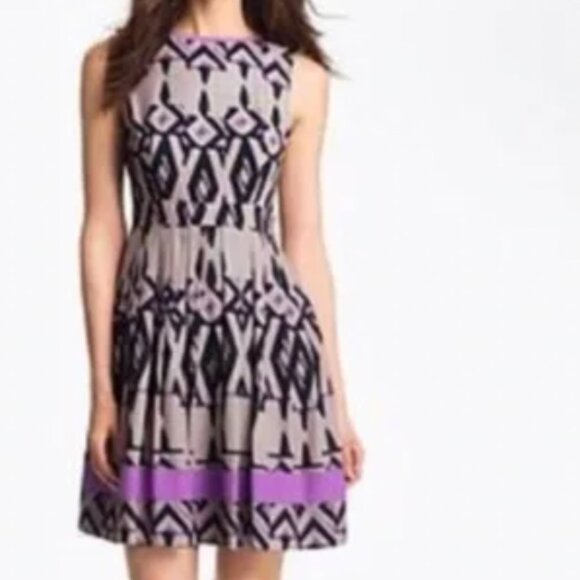 Jessica Simpson Fit & Flare OBO - Picture 1 of 3